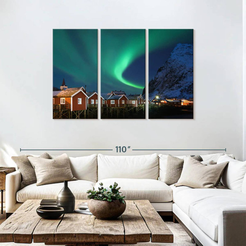 Reine Aurora Borealis, 48" H x 74" W