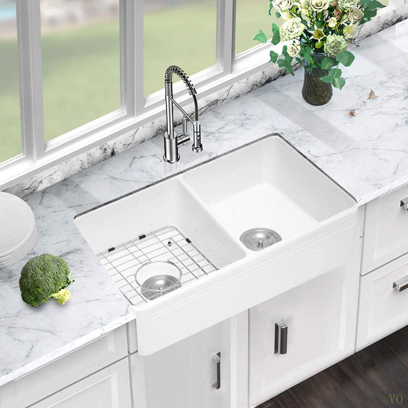 Farmhouse/Apron Front  Ceramic Kitchen Sink