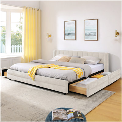 Structure de lit tapissier très grand en chenille avec rangement, tête de lit confortable et fabrication solide pour les chambres élégantes