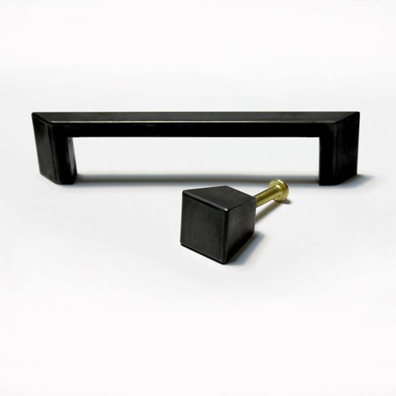 Pyramid Square Knob, Matte Black