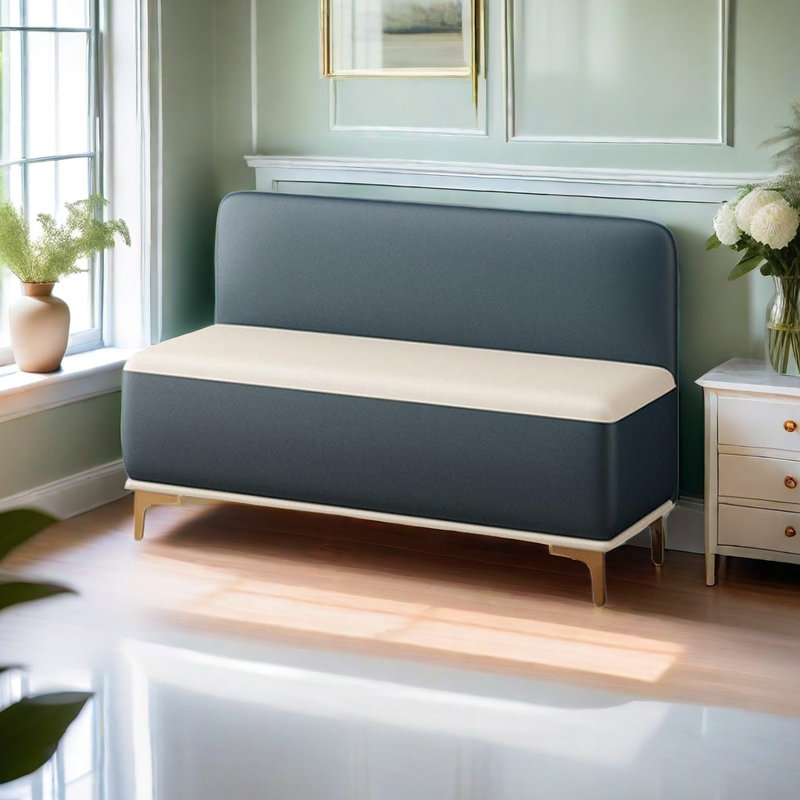 Banc commercial simple et confortable. Banc rembourré en similicuir, Blanc cassé / bleu acier