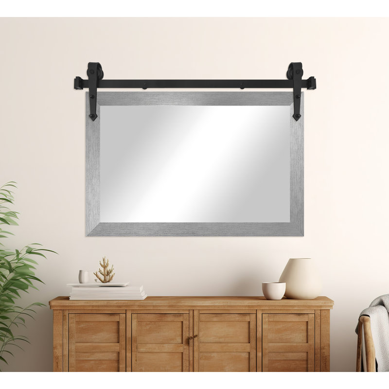 Miroir mural Conner Rea, 16 po x 33 po, Argenté