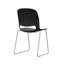 Un ensemble de 4 chaises empilables