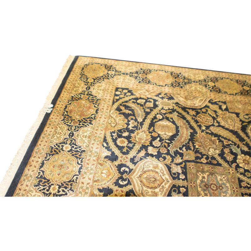 Tapis noir noué à la main de haute qualité