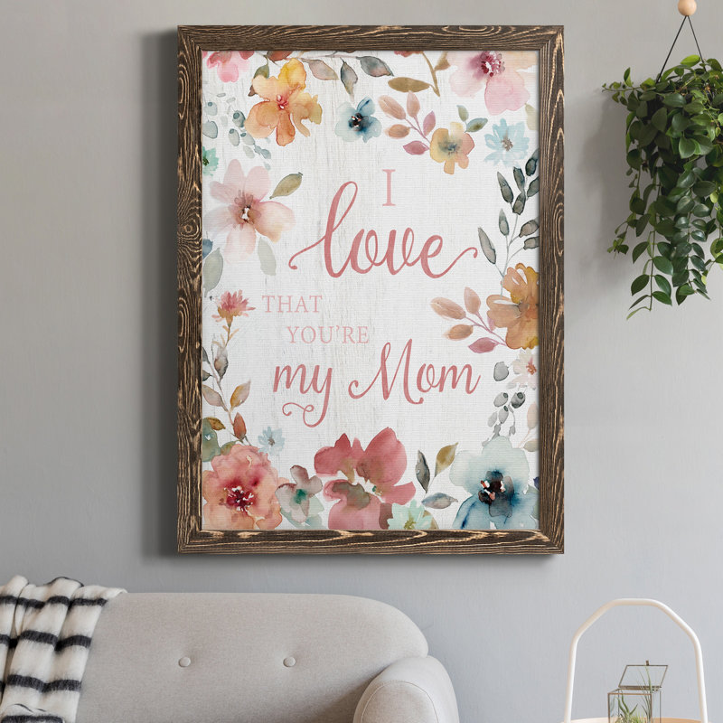 «Love Mom», art textuel sur toile, H 20 po x l 17 po x P 1,5 po, Noyer