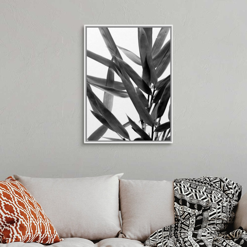 Art mural sur toile B&W Bamboo IV, Toile avec cadre noir, H 32 po x l 24 po x P 1,75 po