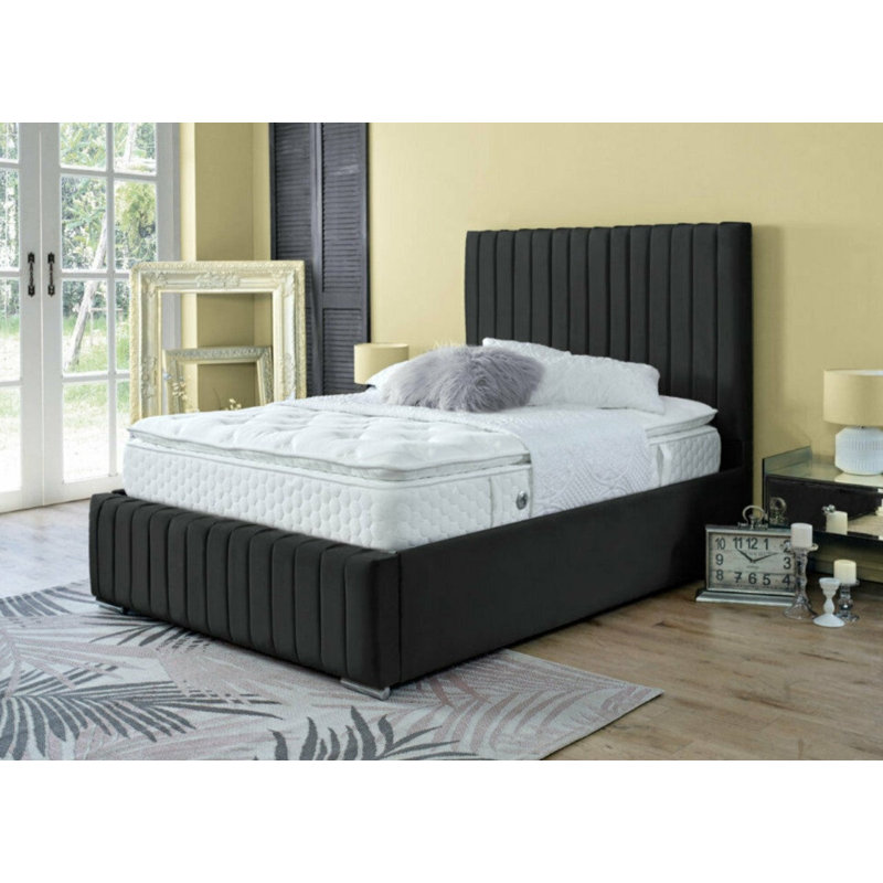 Upholstered Bed, Double (4'6"), Black