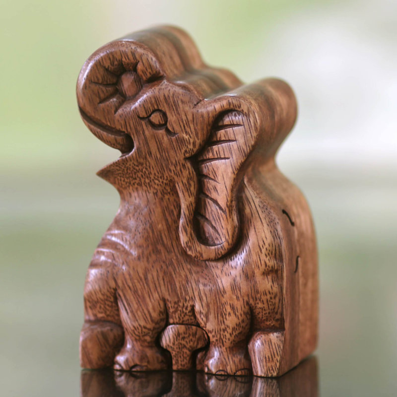 Boîte décorative en bois
