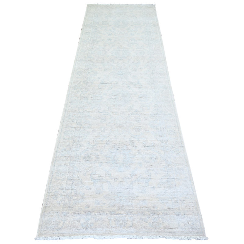 Tapis unique 3 pi x 9 pi 4 po Zeruiah