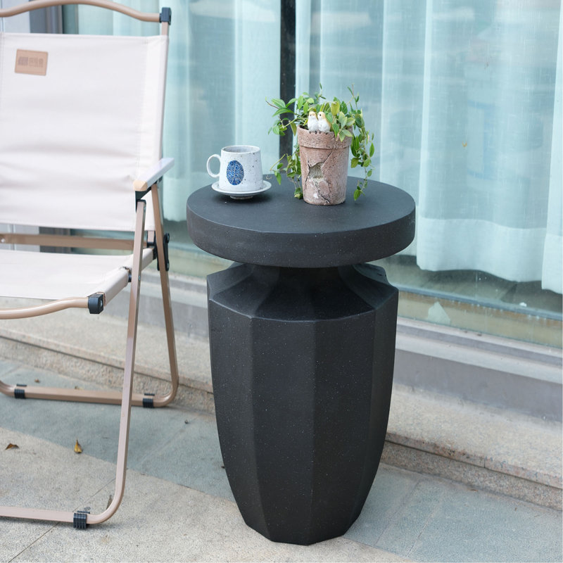 Table de bout décorative de jardin, table d'appoint moderne robuste robuste en faux terrazzo, table d'appoint pour l'intérieur et l'extérieur