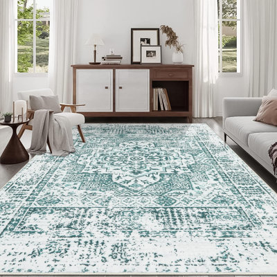  Tapis oriental oriental en peluche - Accent dégradé éthéré avec base antidérapante