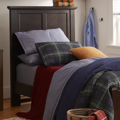 Brody Reversible Quilt Set with Throw Pillow