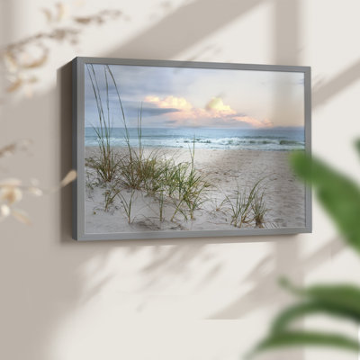 Beach Driftwood - Reproduction encadrée - Restickable