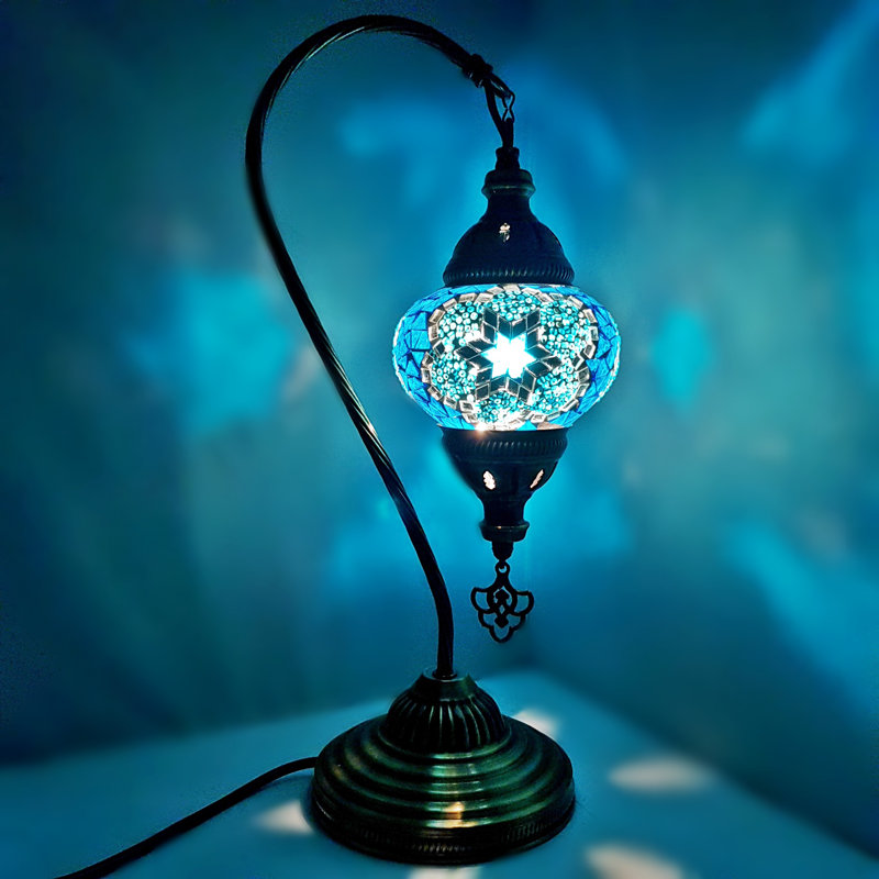 Bonanno Metal Arched Lamp, Blue