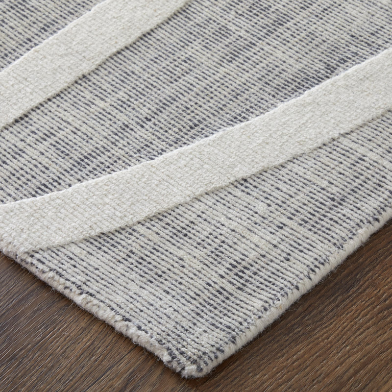 Peconic Hand Woven Wool Abstract Area Rug in Ivory/Dark Gray, Rectangle 2' x 3'