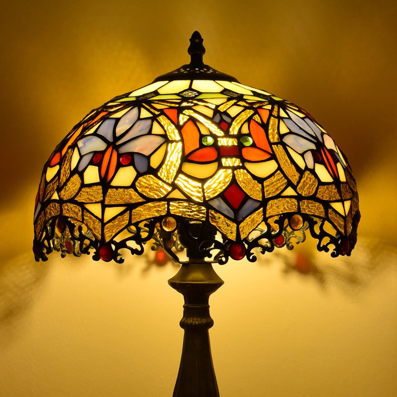 Lampe de table de chevet Tiffany Lampe de lecture de style baroque en verre teinté Bureau de chambre à coucher Vintage