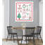 Affiche murale festive pour le Nouvel An : sapin de Noël classique rétro traditionnel, paysage d'hiver-580534371