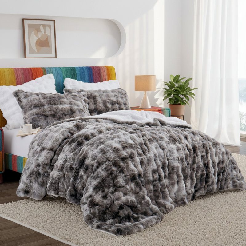 Plush Down Comforter Set, Queen Comforter + 2 Standard Pillowcases, Taupe