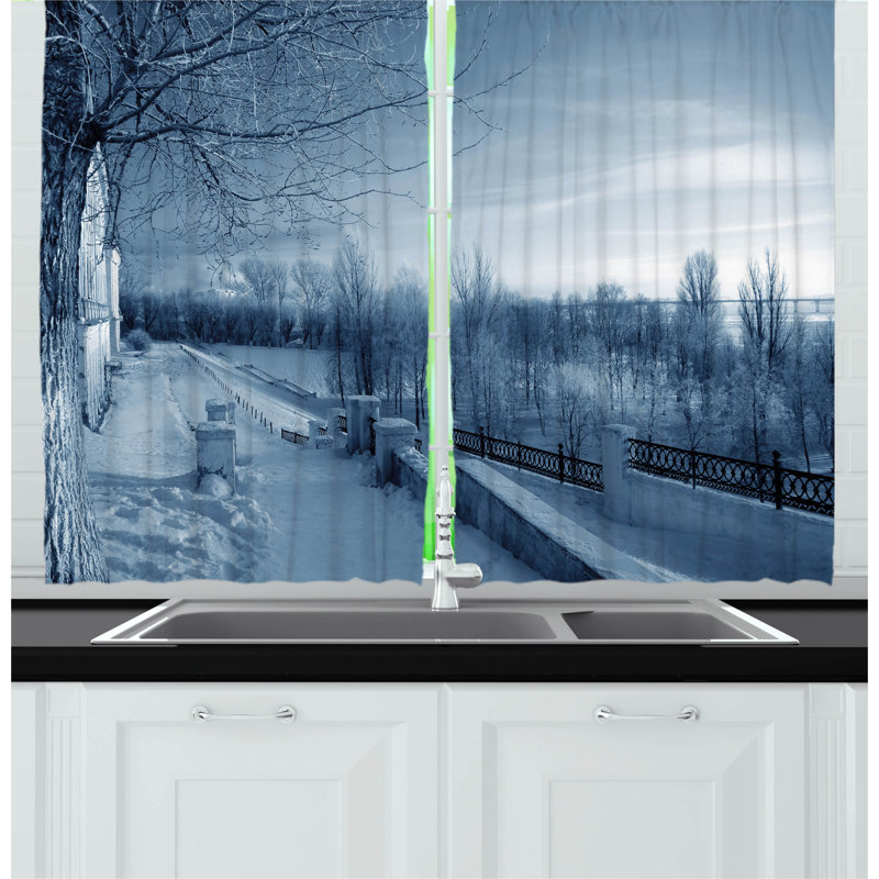 Pointed Kitchen Curtain