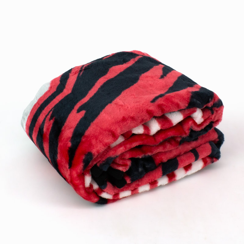 Ohio State Buckeyes Red and Black Knitted Throw Blanket