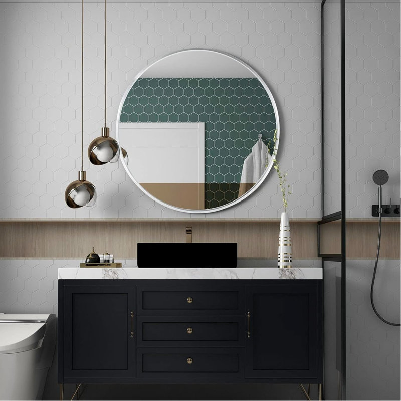 Miroir de salle de bain rond argenté avec cadre en métal argenté 32 po - Panneau haute densité, alliage d'aluminium rouille, quincaillerie facile à suspendre pour cadre mural en alliage d'aluminium, verre HD, installation à suspension simple