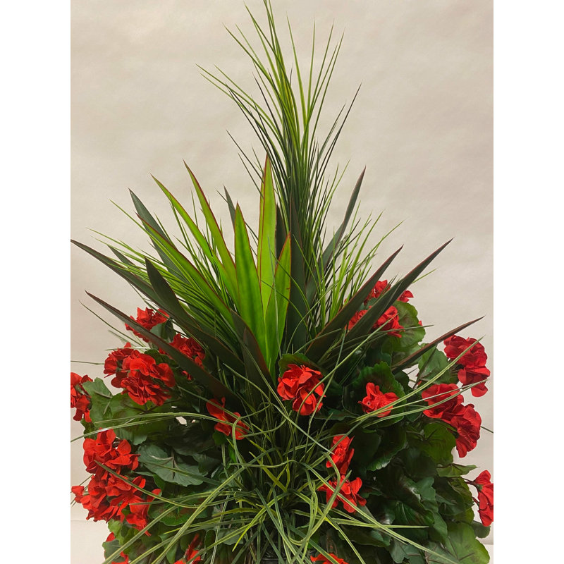 Herbe artificielle 45 "dans une urne