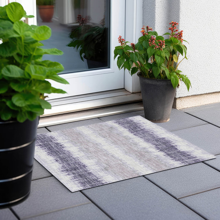Lamanna Washable Striped Indoor / Outdoor Rug