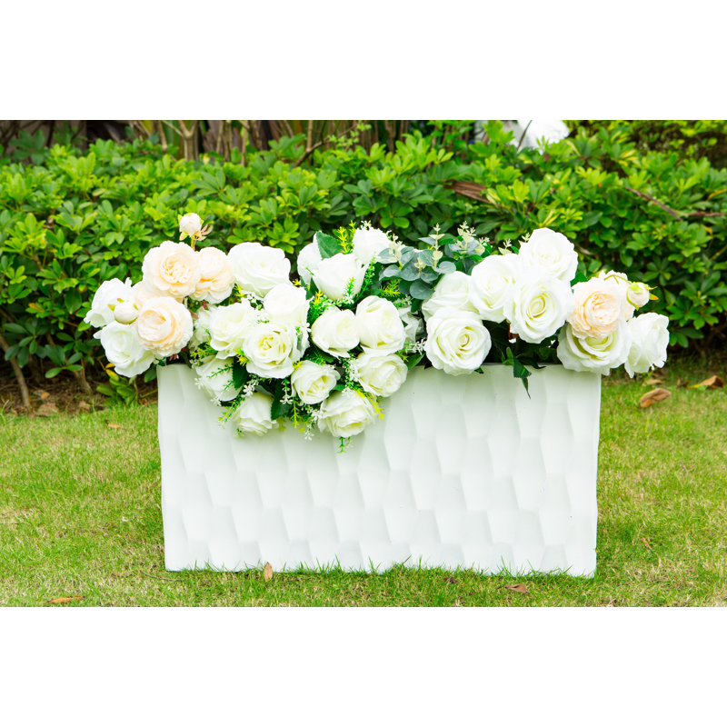 Boîte à fleurs en béton Wankowski, H 11,8 po x l 11,8 po x P 24 po, Blanc pur