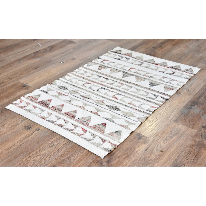 Cecillia Geometric Indoor Rug, Rectangle 3' x 5'