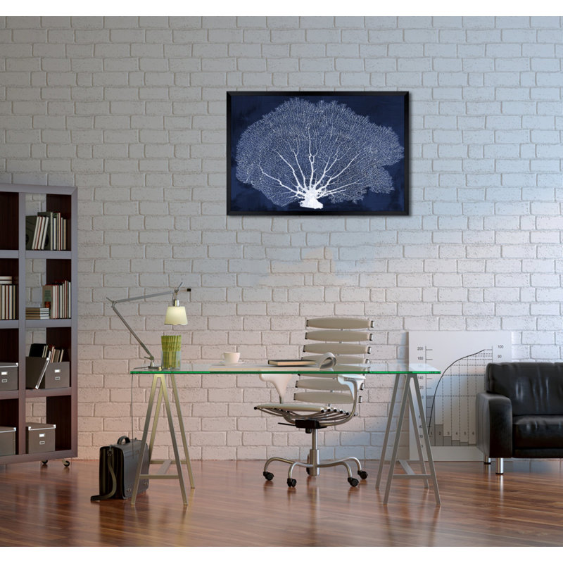 «Nautical and Coastal Coral Fan», impression d'art graphique sur papier, Cadre noir plat, H 22 po x l 32 po x P 0,5 po