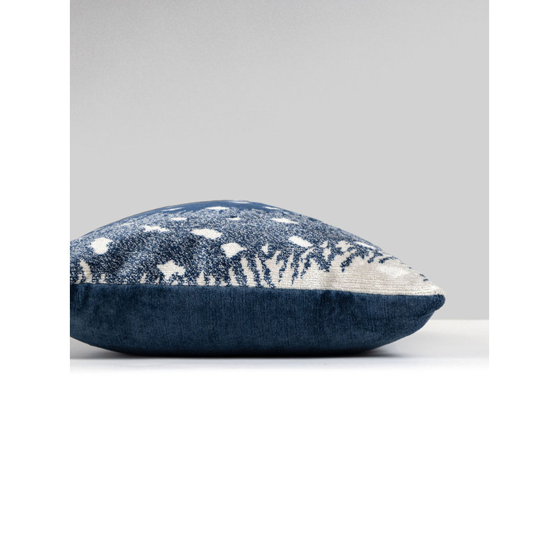 ANTELOPE / VELVET PILLOW, Midnight/Navy Animal Print, 14" H x 22" W, Rectangular