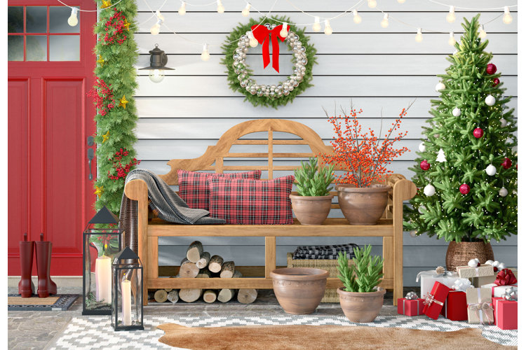 15 Best Outdoor Christmas Decorations for Your Home | Wayfair