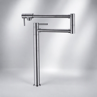 Robinet de remplissage de casseroles flexible avec tige d'extension pour un accès facile à l'eau sur la plaque de cuisson et un design compact.