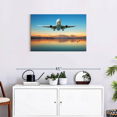 Premier avion Mehar