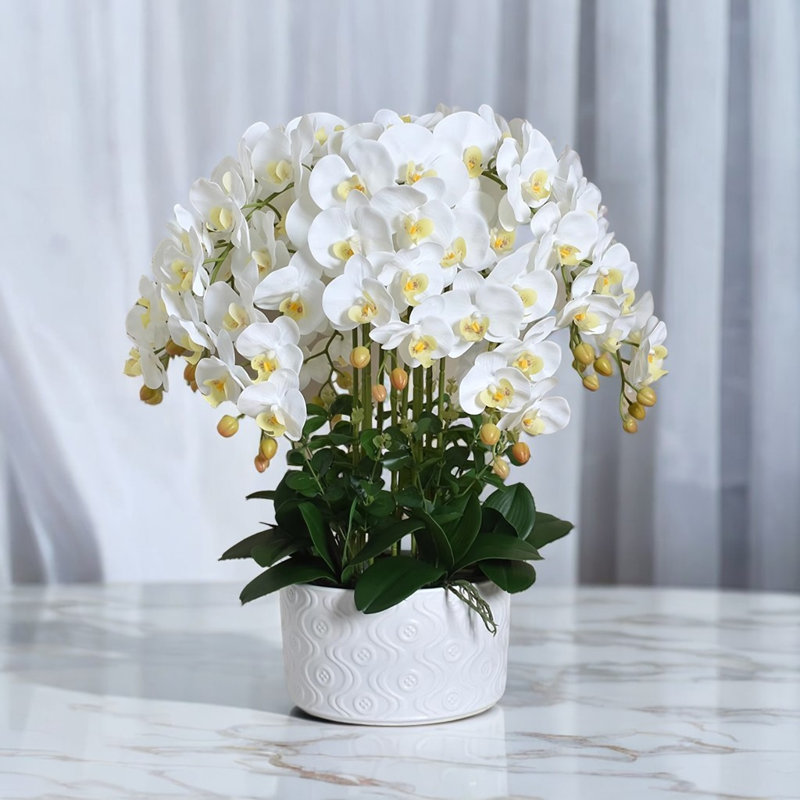 Décoration florale simulée, Blanc