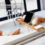 Serviteur de bain suspendu en bambou