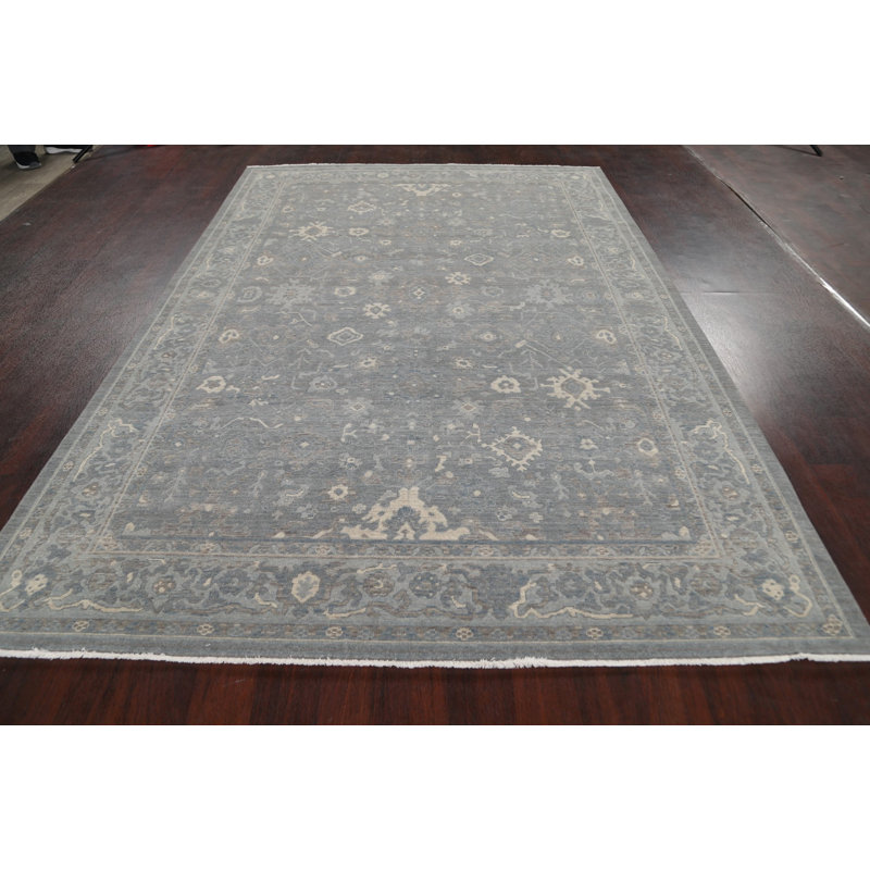 Tapis oriental en laine gris