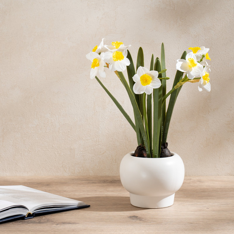 42cm Faux Daffodil Spray in Ceramic Pot