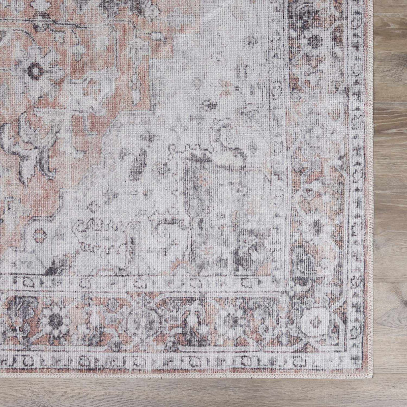 Tapis rose lavable à la machine Mirandola, Rectangle 6 pi 7 po x 9 pi