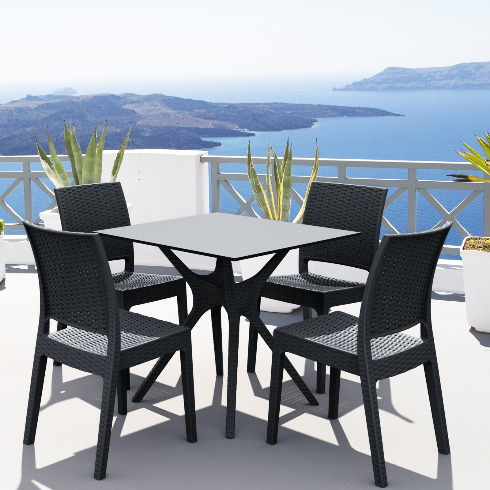 Farrah 31" Patio Dining Table, Gray
