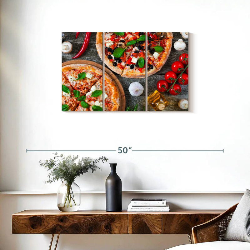 Yarlin Homemade Pizza, 20" H x 33" W