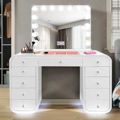 White Makeup Vanity Desk With Lighted Hollywood Mirror, Bluetooth Speaker, Power Outlets & Usb Ports, Vanity Table With Drawers And Velvet-Lined Jewelry Organizer