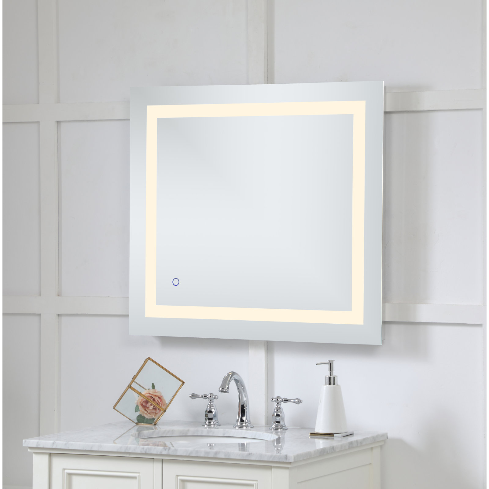 Scoles Flat Wall Mirror, 30" x 27"