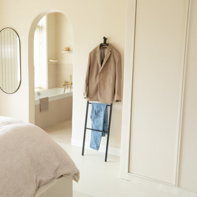 Linn Dressboy