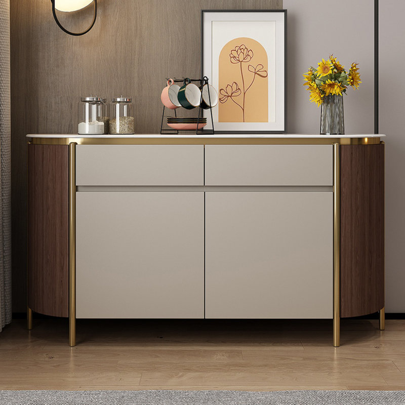 Buffet léger et luxueux