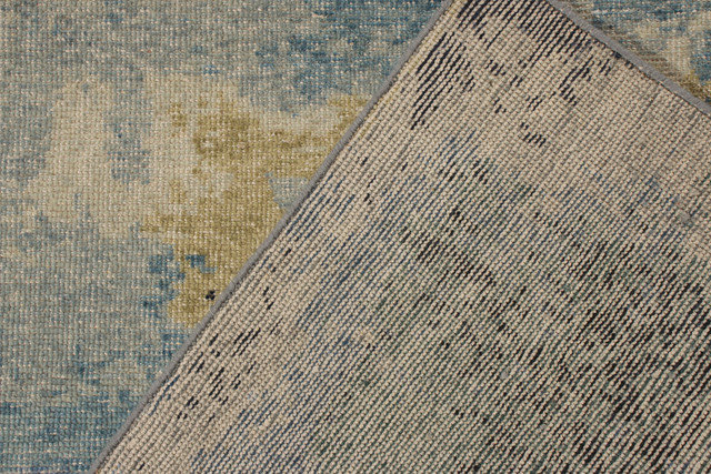 Distressed Homage Hand Knotted Wool Abstract Area Rug, Rectangle 8' x 10'