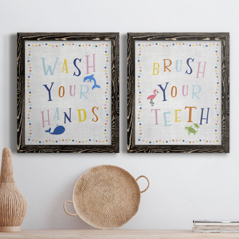 «Wash Your Hands», ensemble de 2 reproductions d'art sur toile encadrées, H 24 po x l 36 po x P 1,5 po, Encadrement brun