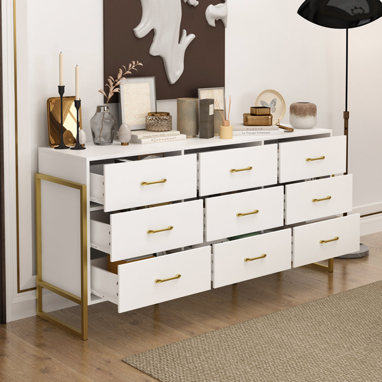 Hopkinton 9 - Drawer Dresser