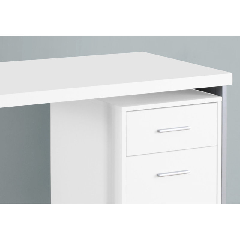 Bureau d'ordinateur Modern Home, l 48 po, surface en stratifié blanc, pieds en métal gris, poste de travail élégant pour la maison, stratifié, métal, essentiel
