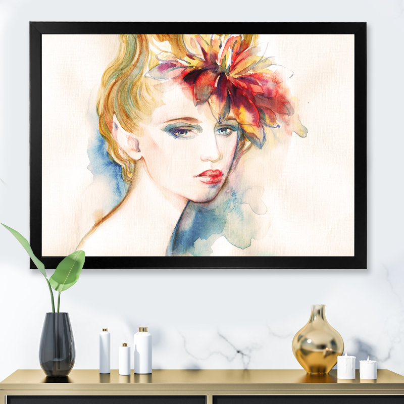 Portrait de femme beige floral I - œuvre d'art sur toile Glam, H 8 po x l 12 po, Cadre noir